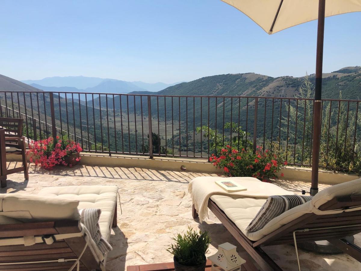 Il Terrazzo Daire Santo Stefano Di Sessanio Dış mekan fotoğraf