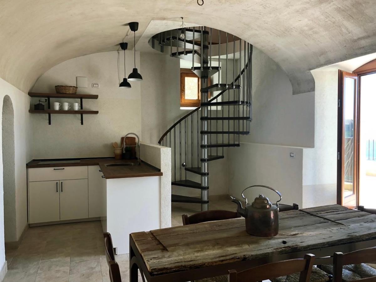 Il Terrazzo Daire Santo Stefano Di Sessanio Dış mekan fotoğraf